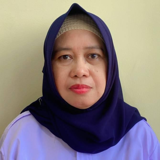 Ela Hermawati, Amd.Farm