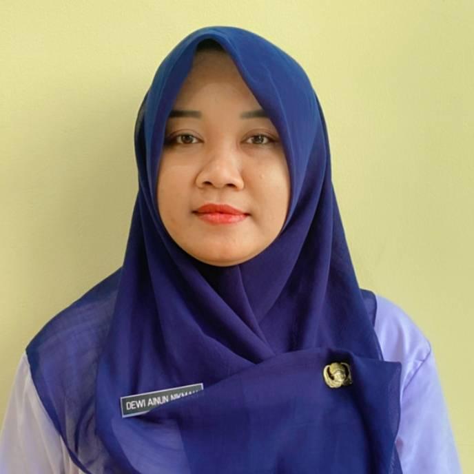 Dewi Ainun, Amd.Keb